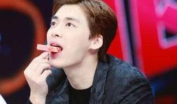 娱乐圈吃瓜小蜜蜂