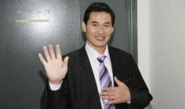 张艺源爆料巫启贤视频,独家爆料背后的真相