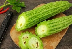 吃瓜qq入口网红是谁,她是如何成为网络红人的？”